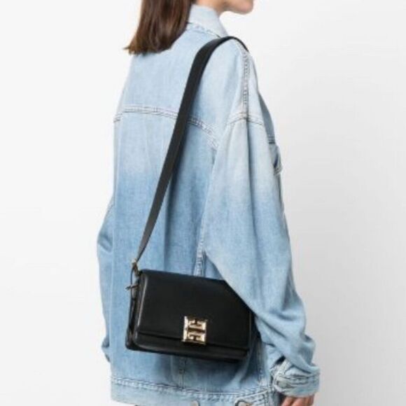 Givenchy 4G Medium Black Leather Crossbody Bag Women's Luxury - Picture 2 of 8